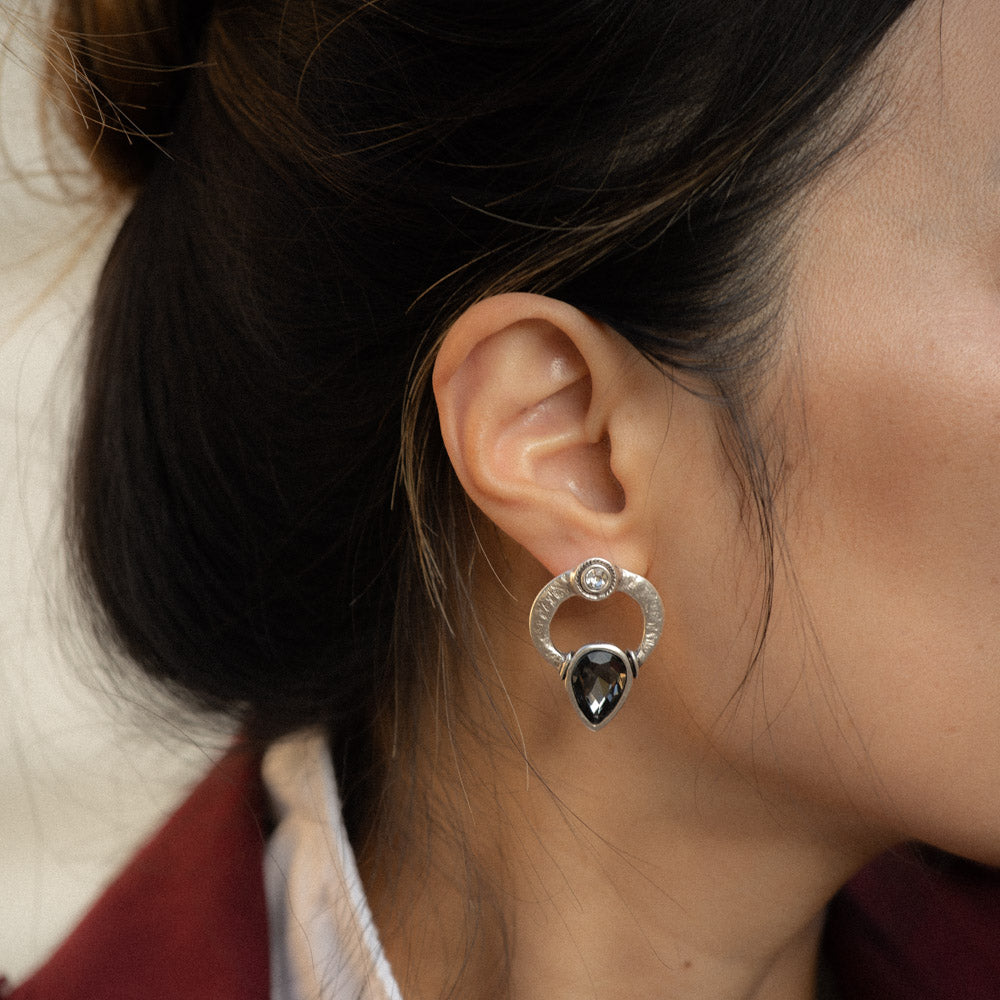 Leora Earrings